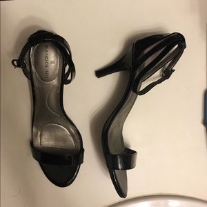 Black Bandolino sandals